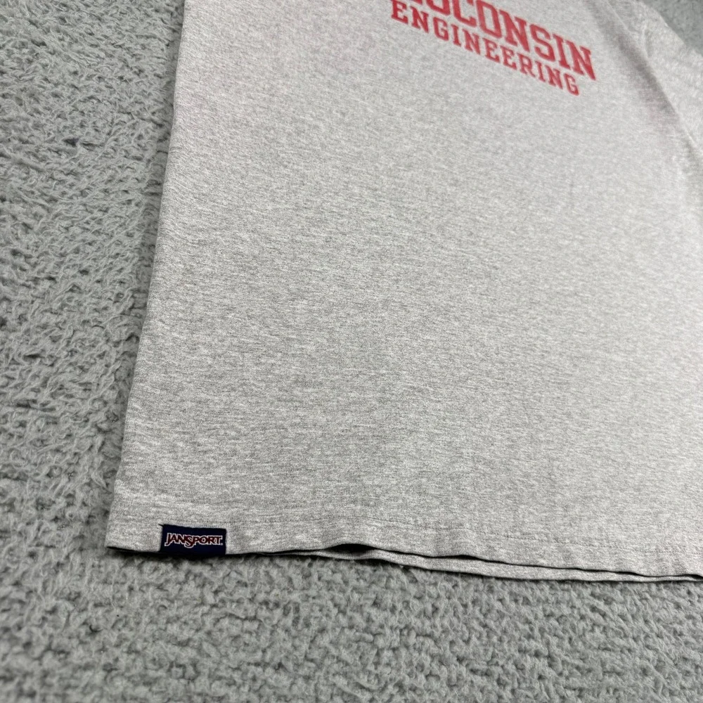 University of Wisconsin Engineering T-Shirt Size Large Badgers Collegiate Gray